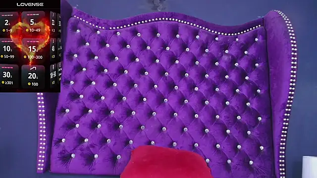 Snapshot of MistressNyx_ chatting on 04.23.26 MistressNyx online show from 04.23.26