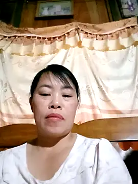 Snapshot of -Mani- chatting on 04.02.26 -Mani- online show from 04.02.26