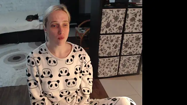 Snapshot of Sweet_hot_shrmp chatting on 06.01.26 Sweet hot shrmp online show from 06.01.26