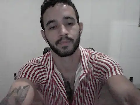 Snapshot of NoxxVx chatting on 05.05.26 NoxxVx online show from 05.05.26