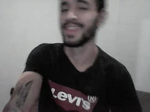 Snapshot of NoxxVx chatting on 05.15.26 NoxxVx online show from 05.15.26