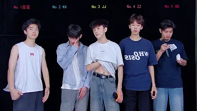 Snapshot of KOboys-818 chatting on 04.24.26 KOboys-818 online show from 04.24.26