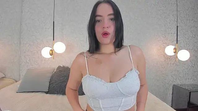 Snapshot of jazlin_angels3 chatting on 04.19.26 jazlin angels3 online show from 04.19.26