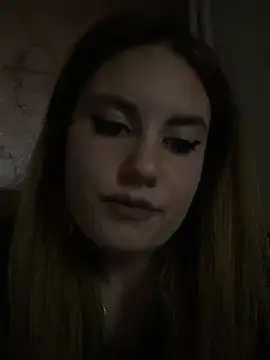 Snapshot of SilkObsession chatting on 04.05.26 SilkObsession online show from 04.05.26