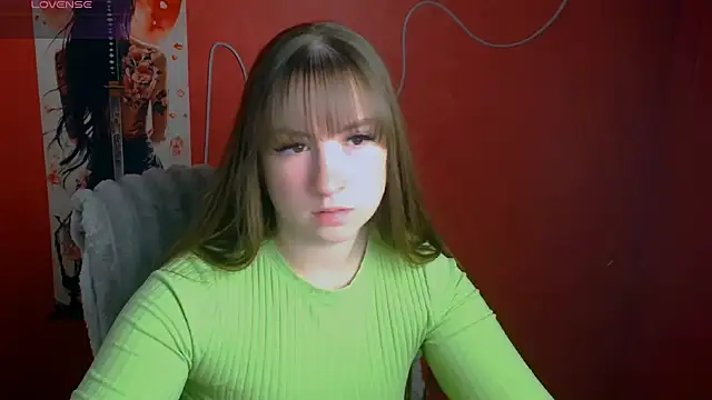 Snapshot of Tiffani_Angel chatting on 05.03.26 Tiffani Angel online show from 05.03.26