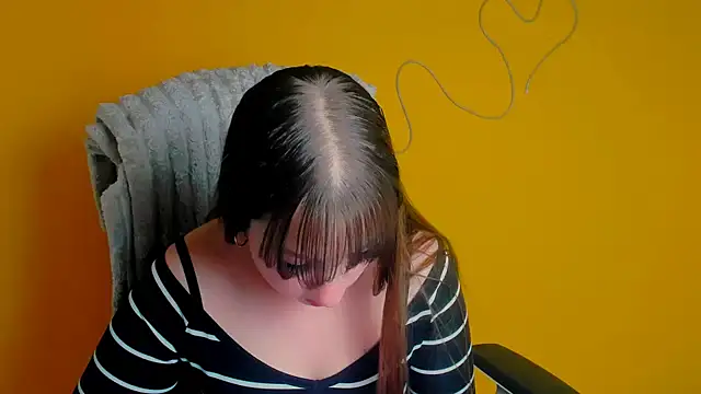 Snapshot of Tiffani_Angel chatting on 05.16.26 Tiffani Angel online show from 05.16.26
