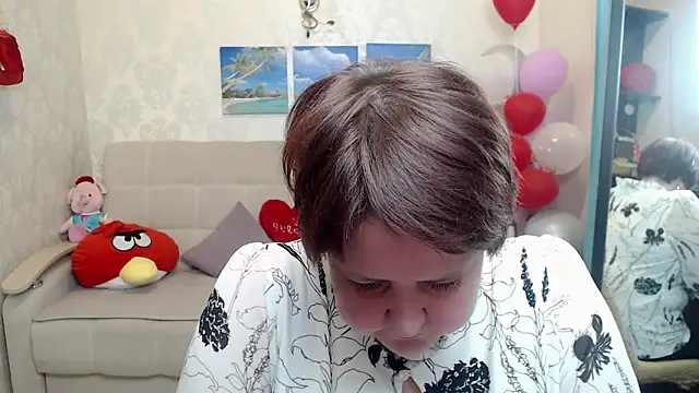 QUEEN02030 online show from 04.02.26