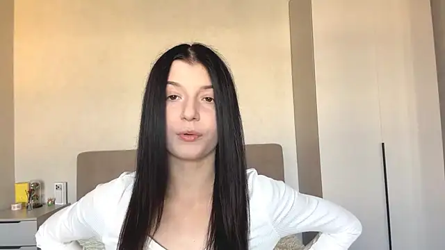 Snapshot of JazminLantey chatting on 07.13.26 JazminLantey online show from 07.13.26