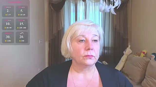 Snapshot of Milane_Milky chatting on 04.28.26 Milane Milky online show from 04.28.26