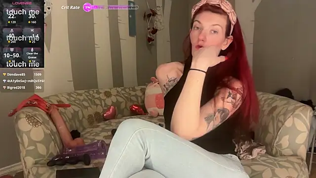 Snapshot of Awesome_Blossommm chatting on 03.31.26 Awesome Blossommm online show from 03.31.26