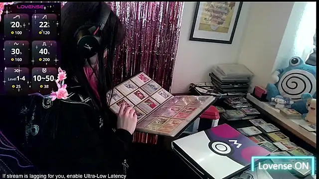 Snapshot of CutieTracer chatting on 05.06.26 CutieTracer online show from 05.06.26