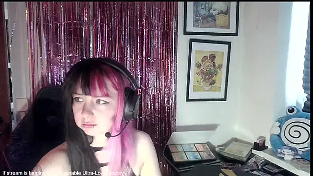 Snapshot of CutieTracer chatting on 05.07.26 CutieTracer online show from 05.07.26
