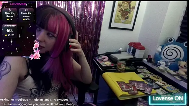 Snapshot of CutieTracer chatting on 05.08.26 CutieTracer online show from 05.08.26