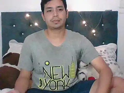 Snapshot of Ian-yin08 chatting on 04.19.26 Ian-yin08 online show from 04.19.26