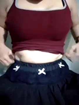 Snapshot of Mi-Naney chatting on 05.12.26 Mi-Naney online show from 05.12.26