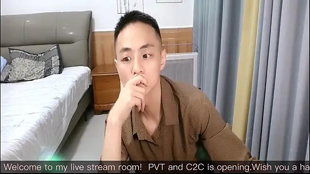 Snapshot of davidboys chatting on 05.28.26 davidboys online show from 05.28.26