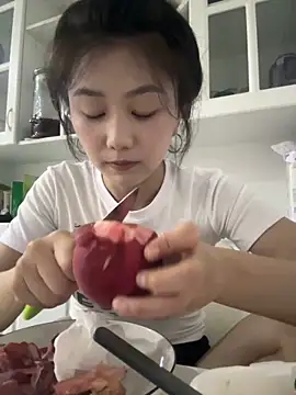 Snapshot of Shanshan_1267 chatting on 06.11.26 Shanshan 1267 online show from 06.11.26