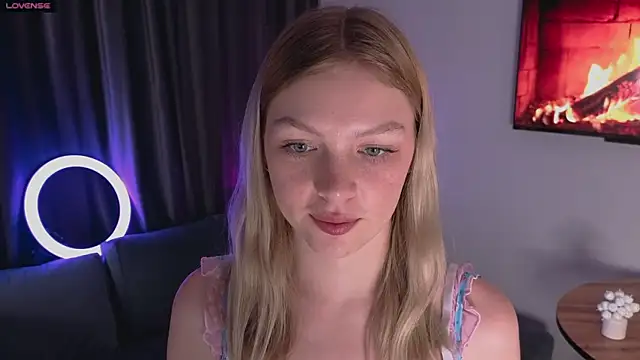 Snapshot of PatriciaaReed chatting on 05.23.26 PatriciaaReed online show from 05.23.26