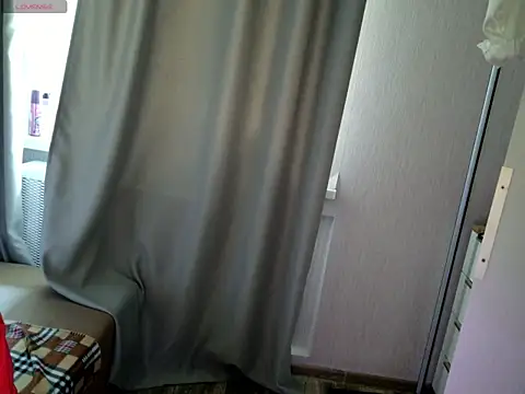 Snapshot of verywetforyou chatting on 06.17.26 verywetforyou online show from 06.17.26