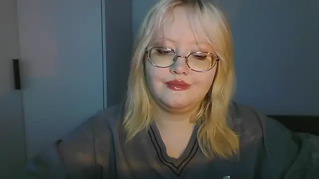 Snapshot of Elayne_Sweet chatting on 06.05.26 Elayne Sweet online show from 06.05.26