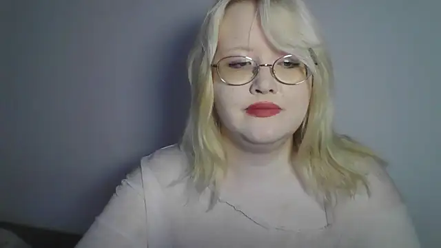 Snapshot of Elayne_Sweet chatting on 06.26.26 Elayne Sweet online show from 06.26.26