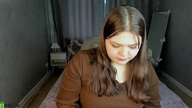 Snapshot of Evelyne_Loo chatting on 05.09.26 Evelyne Loo online show from 05.09.26