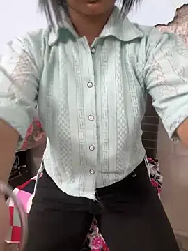 Snapshot of miss_aaashikaa chatting on 04.22.26 miss aaashikaa online show from 04.22.26