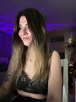 Snapshot of Rita_Tease chatting on 06.11.26 Rita Tease online show from 06.11.26