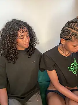 Snapshot of Sun_lynx_Love chatting on 04.15.26 Sun lynx Love online show from 04.15.26