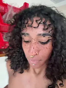 Snapshot of Sun_lynx_Love chatting on 04.15.26 Sun lynx Love online show from 04.15.26