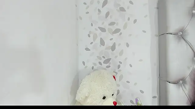 Snapshot of brenda_sofia69 chatting on 06.11.26 brenda sofia69 online show from 06.11.26