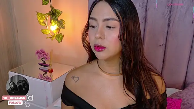 Snapshot of angelicaa_garcia chatting on 04.23.26 angelicaa garcia online show from 04.23.26