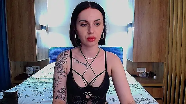 Snapshot of Sour_Berry_ chatting on 05.12.26 Sour Berry online show from 05.12.26