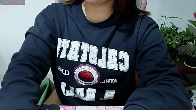 Snapshot of Elfi_333 chatting on 05.10.26 Elfi 333 online show from 05.10.26