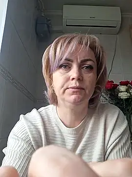 SylvieGold453 online show from 04.16.26