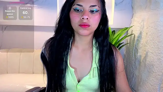 Snapshot of sofiaatp chatting on 05.20.26 sofiaatp online show from 05.20.26