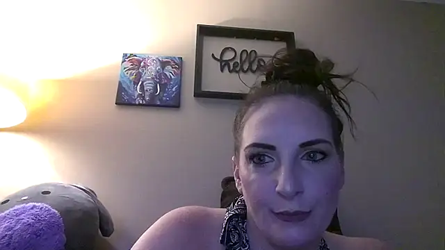 Snapshot of taylorsunshine chatting on 07.16.26 taylorsunshine online show from 07.16.26