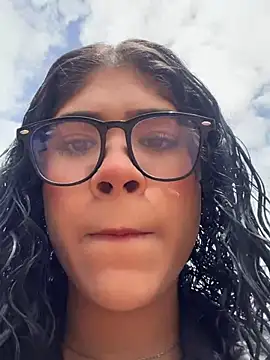 Snapshot of Baby_Dakota chatting on 04.06.26 Baby Dakota online show from 04.06.26