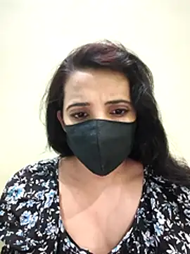 Snapshot of Annu_02 chatting on 04.02.26 Annu 02 online show from 04.02.26