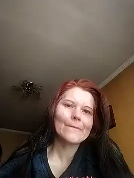 Snapshot of VeronikaLogan chatting on 05.15.26 VeronikaLogan online show from 05.15.26