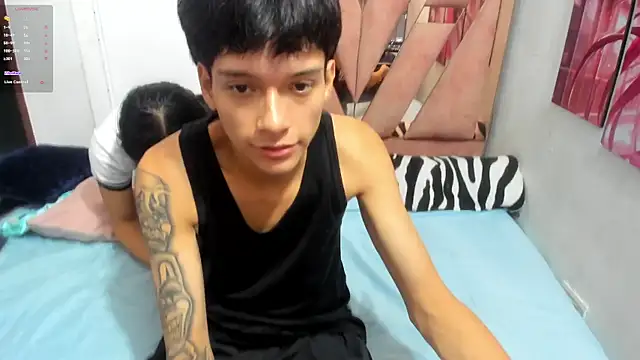 Snapshot of rioandroma chatting on 05.20.26 rioandroma online show from 05.20.26