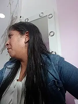 Snapshot of SofiaMendez1_ chatting on 05.16.26 SofiaMendez1 online show from 05.16.26