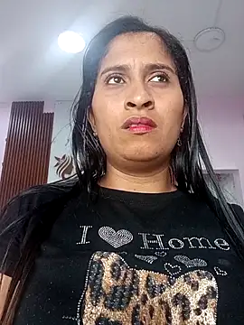 Snapshot of SofiaMendez1_ chatting on 05.19.26 SofiaMendez1 online show from 05.19.26