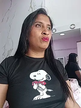 Snapshot of SofiaMendez1_ chatting on 05.20.26 SofiaMendez1 online show from 05.20.26