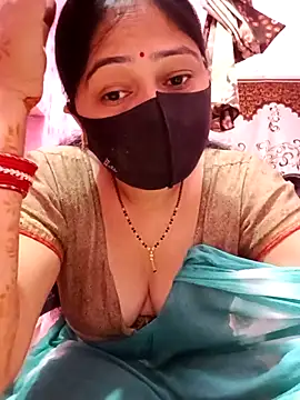 Snapshot of Pinki-girl chatting on 04.29.26 Pinki-girl online show from 04.29.26