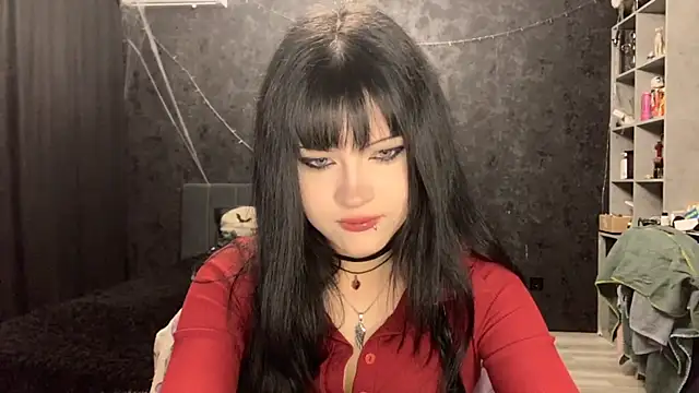 EmilyEmbears online show from 04.27.26