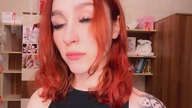 Snapshot of CindyHouse chatting on 04.12.26 CindyHouse online show from 04.12.26
