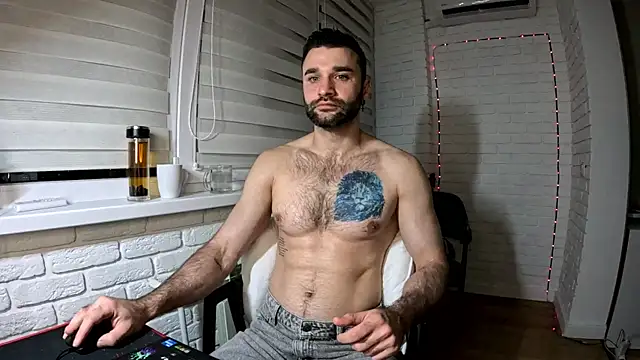 Snapshot of DaddySlava chatting on 04.15.26 DaddySlava online show from 04.15.26