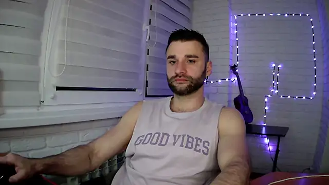 Snapshot of DaddySlava chatting on 05.03.26 DaddySlava online show from 05.03.26