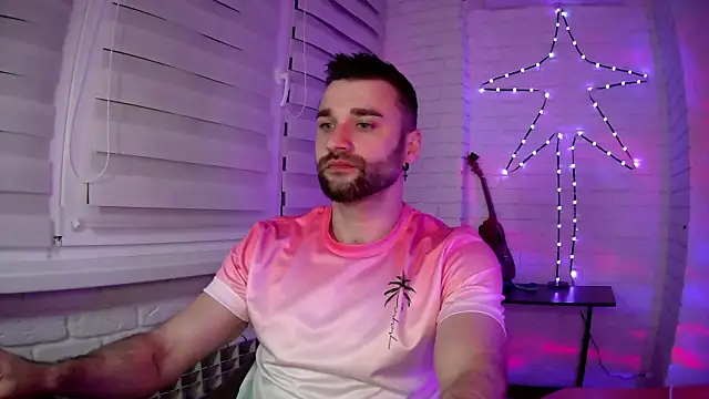 Snapshot of DaddySlava chatting on 05.06.26 DaddySlava online show from 05.06.26